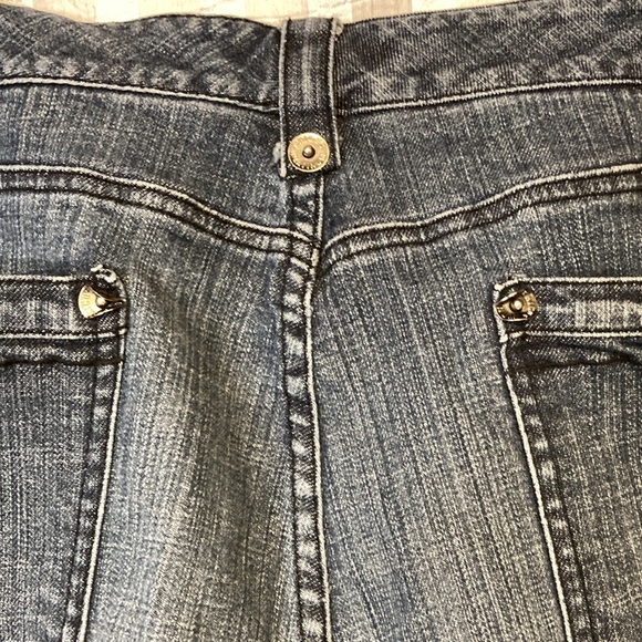 Chico’s blue denim pedal pushers/capri jeans, Chico’s size 3/Large - Picture 11 of 14